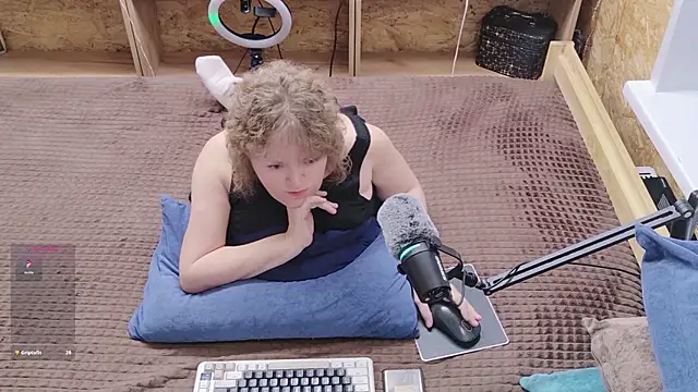 Chatroom XXX en direct de MiniNatalie