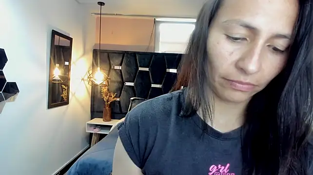 Chantal_fox__n Live XXX chat