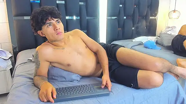 Chat XXX Live Ruslan_marcel