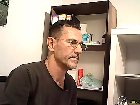 Chat XXX en directo de mastercharisma35