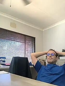 Homeless_hunter Webcamshow