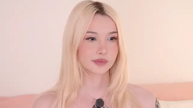 Nesolla's Live XXX Chat
