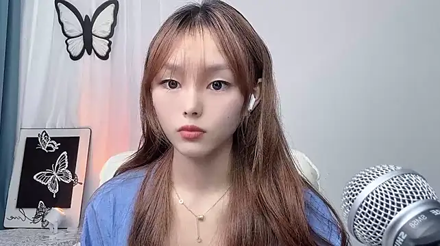 XiaoPiPi8888 即時 XXX 聊天