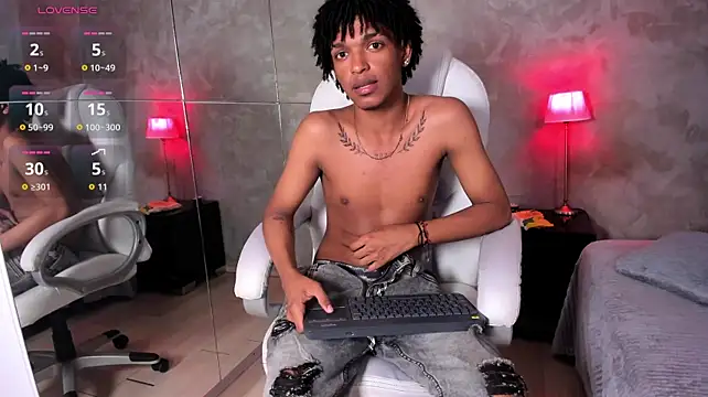 Raymond_steel's Live XXX Chat