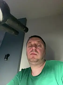 XXX chat uživo modela DorianJeday
