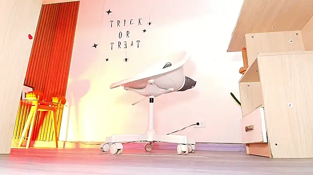 sweet_mile's Live XXX Chat