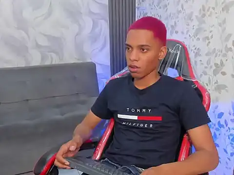 Онлайн чат XXX luccas_lowee