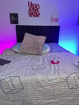 Zafira_Llux Chat XXX in diretta