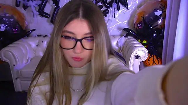 Lissaa_Moon Chat XXX in diretta