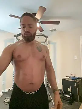 Fathero1time XXX чат на живо
