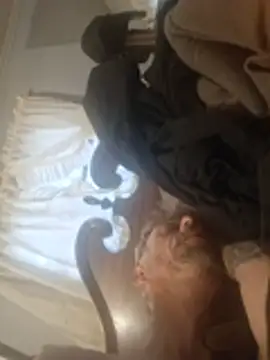 19JaSon83's Live XXX Chat