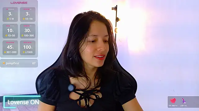 Sarasavage Chat XXX live