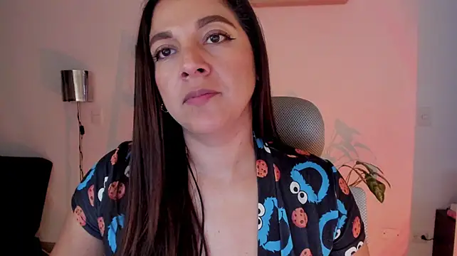 Chat XXX en directo de urcute_kitten