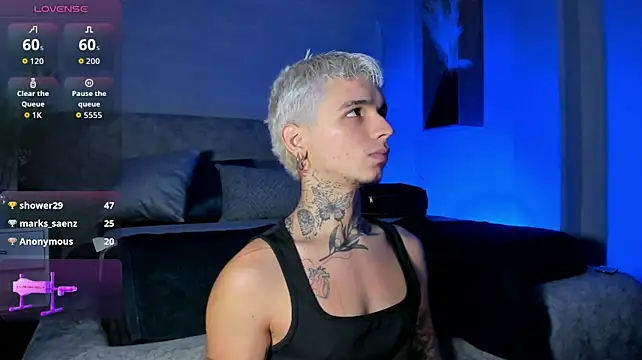Ian_Castillo_ Adlı Modelin Canlı XXX Sohbeti