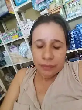 Chat XXX en directo de MIA-LARIOS