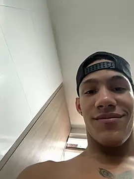NoahBull19 现场XXX聊天