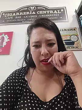 Chatroom XXX en direct de LIZETH_09