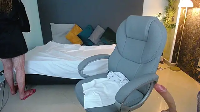 Paolahills Chat XXX live
