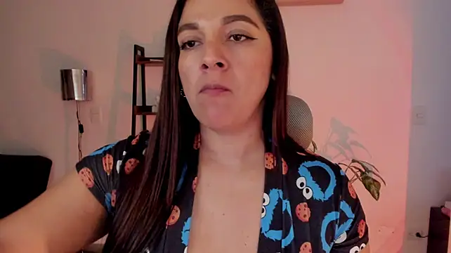 Chatroom XXX en direct de urcute_kitten