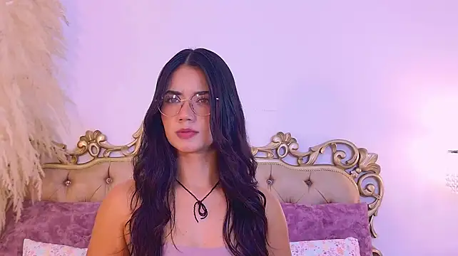 JulsPatel Chat XXX in diretta