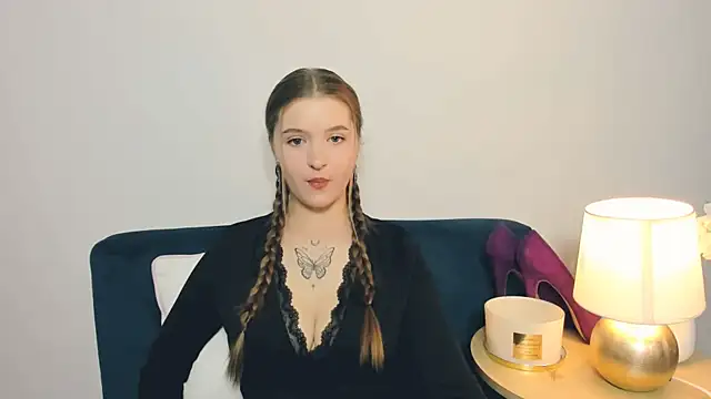 MargaretSensual Chat XXX live