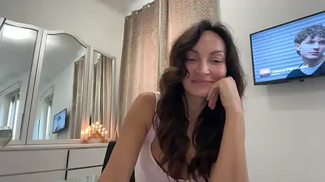 Erelvona Chat XXX live