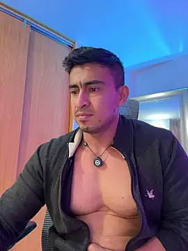 Chris_Clarck Chat XXX live