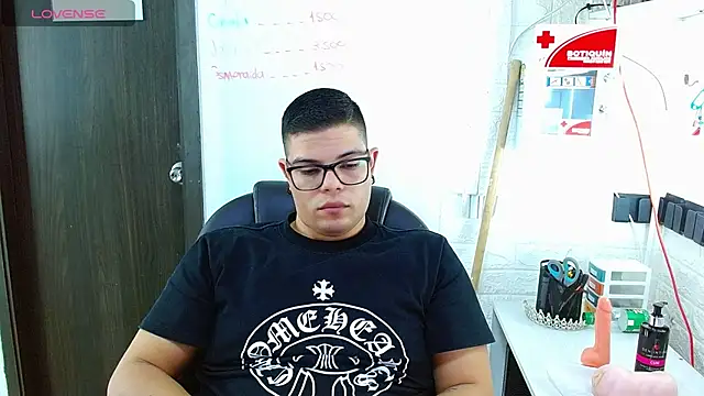 Realjoel01 现场XXX聊天