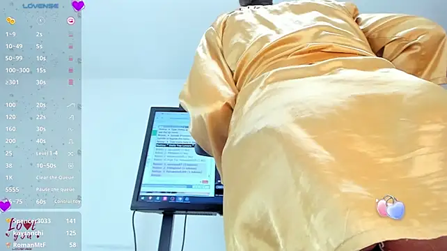دردشة Vahiolet_smith الجنسية المباشرة