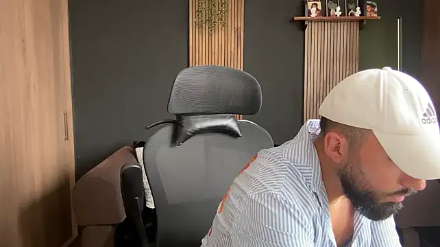 Онлайн чат XXX Rob_fab