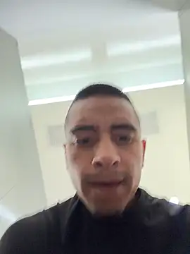 Chat +18 de willclayy ao vivo