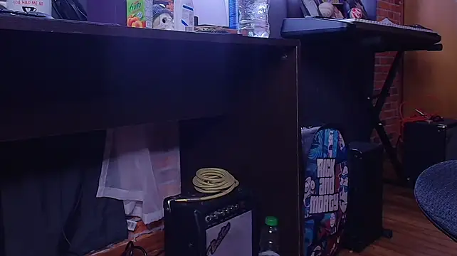 acidhp666 XXX чат на живо