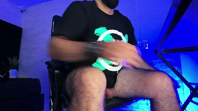 צ'אט XXX בשידור חי של jhon_bear03
