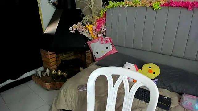 Julieth_CaandyのライブXXXチャット