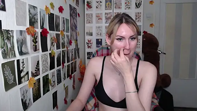 CapriScorpion's Live XXX Chat