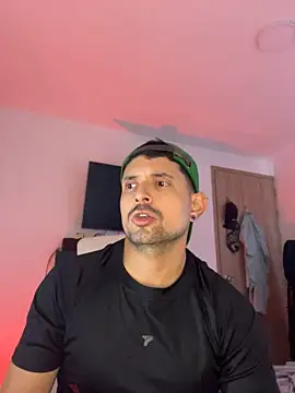 TroyeKnight Live XXX-chat