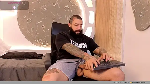 Mister_venom1 live XXX chat