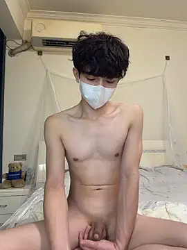llkiki live XXX chat