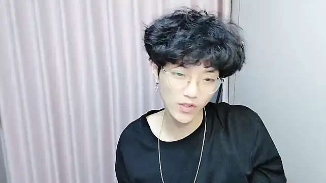 XXX chat uživo modela wssoo11