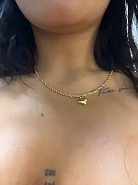 MystiqueXXX's Live XXX Chat