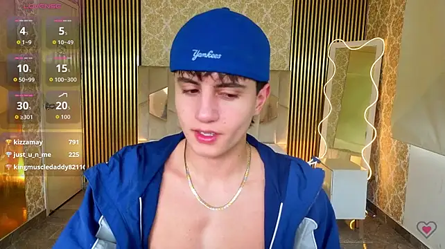 Kyler_tay Chat XXX in diretta