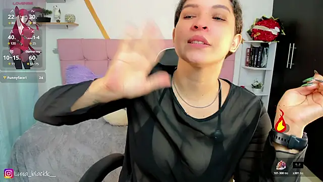 Luna_blackk লাইভ XXX চ্যাট