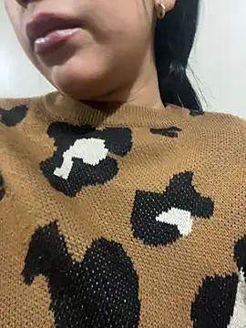 maaluh's Live XXX Chat