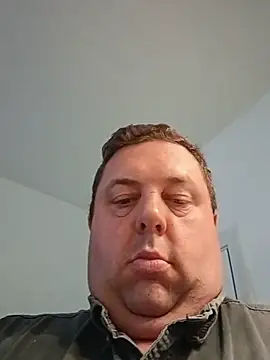 Chatroom XXX en direct de bigguymassage
