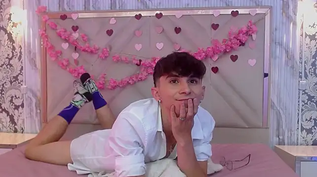 Peter_tay Live XXX Chat