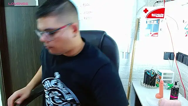 Realjoel01のライブXXXチャット