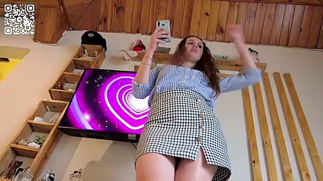 Онлайн чат XXX JacklynSwisshelm