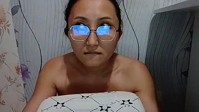 XXX chat uživo modela Anna_CaramelDream