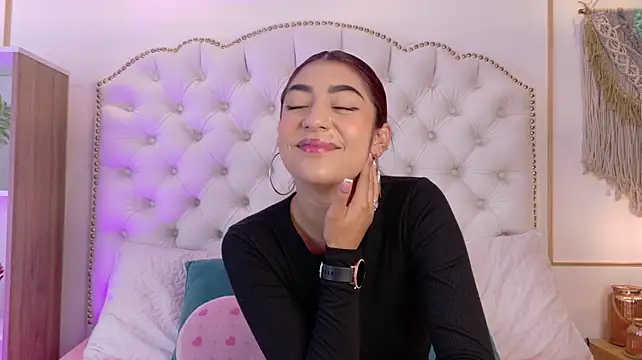 AriaStonne Chat XXX in diretta