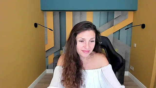 Chatroom XXX en direct de EllaLong